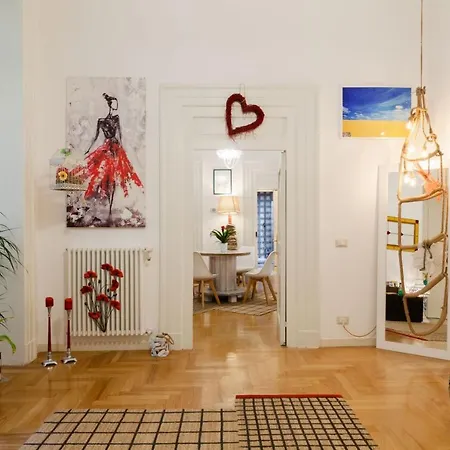 Museum Luxury Nápoles