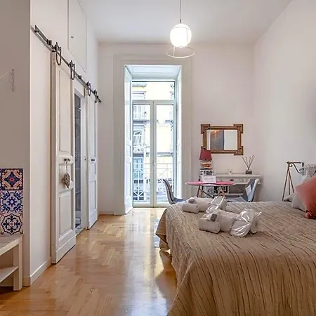 Museum Luxury Bed & Breakfast 4*