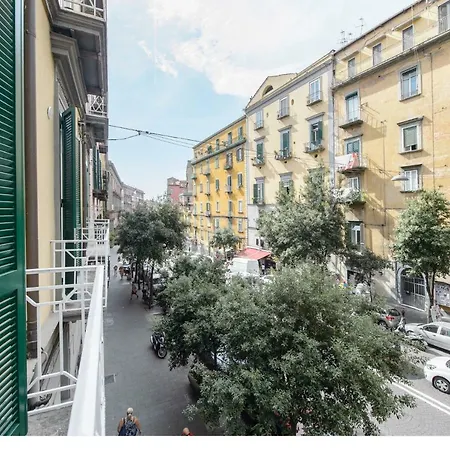 Alojamento de Acomodação e Pequeno-almoço Museum Luxury 4*